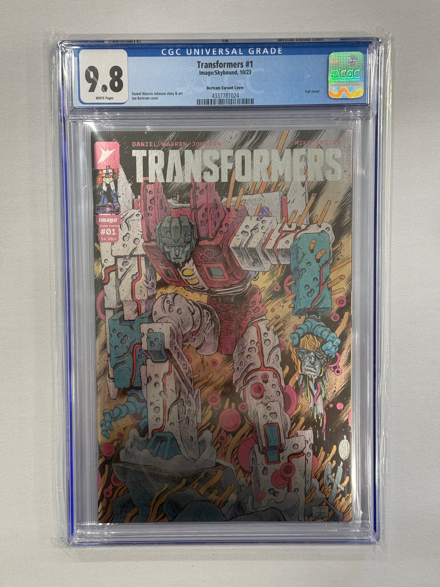 Transformers 1 | Skybound | CGC 9.8 1:100 Variant